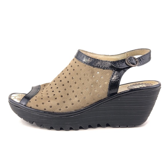 Fly London Yile Wedge Sandals EUR 39 - Picture 1 of 15